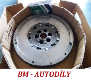 415054010 Dvouhmotový setrvačník LUK 415 054010 (03L105266AR, 03L105266BP) VW T5 2.0TDi